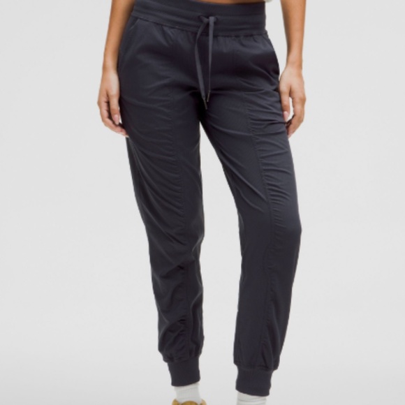 Lululemon Dance Studio Mid-Rise Jogger, Black Night, Size 4 - Picture 1 of 6